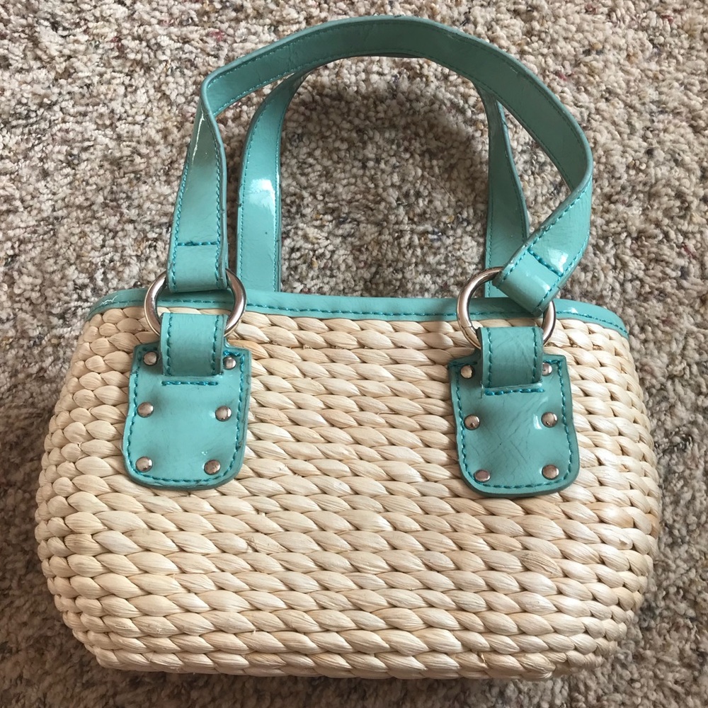 Cute Liz Claiborne Purse!